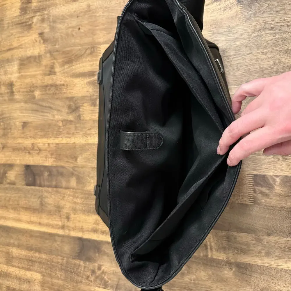 Ted Baker Messenger Bag Briefcase Laptop Faux Leather Professional Unisex Black